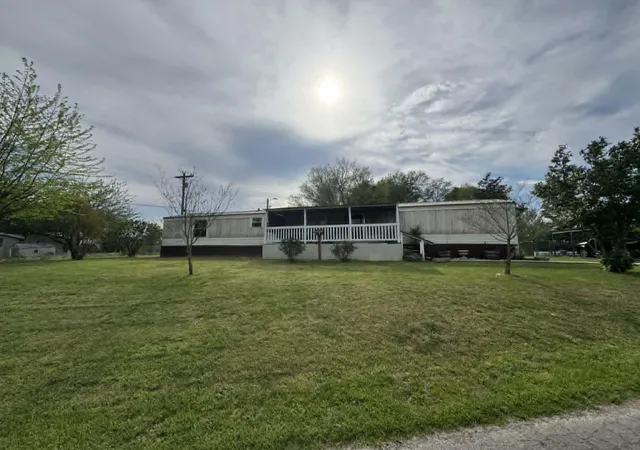 Homes for sale in Russell Springs, KY | 25 Don Grider Rd, Russell Springs, KY 42642 | MLS# 26002514