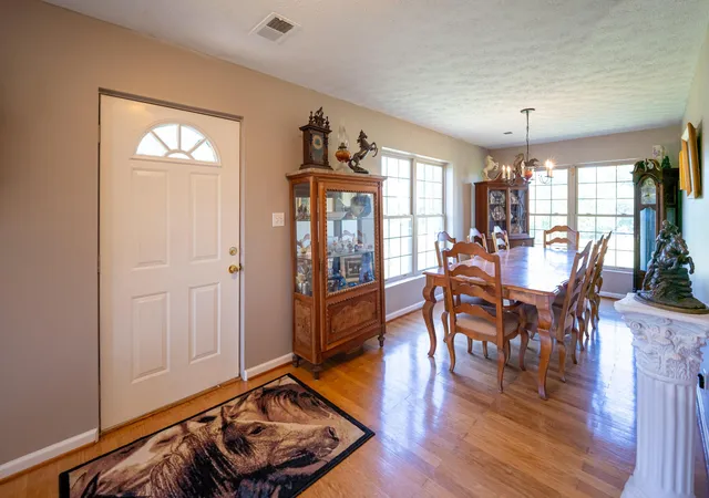 3rd image of 1751 West Ln, Nicholasville, KY 40356 | MLS# 26002510