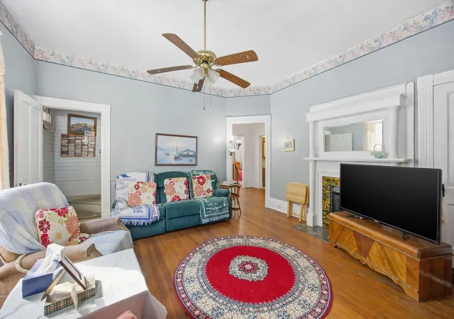 Homes for sale in Paris, KY | 31 15Th St, Paris, KY 40361 | MLS# 26004871