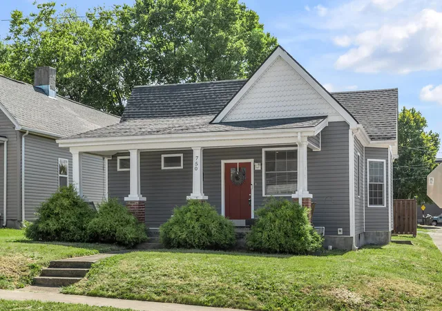 1st image of 750 Maple Ave, Lexington, KY 40508 | MLS# 26002556