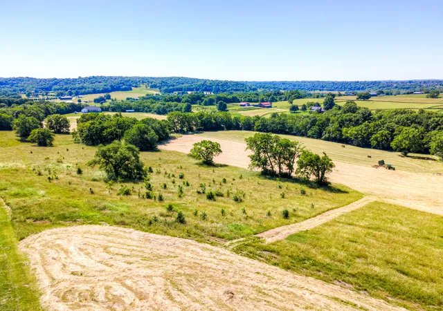 3rd image of 12609 Acres Owenton Rd, Frankfort, KY 40601 | MLS# 26002729
