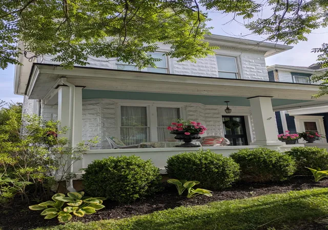 Homes for sale in Frankfort, KY | 214 W Campbell St, Frankfort, KY 40601 | MLS# 26002808
