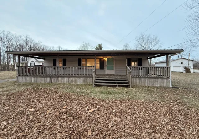 Photo 1 of Single family home for sale at 290 Ky 643, Waynesburg, KY 40489 | MLS# 26002832 | Listing updated on 2026-05-06
