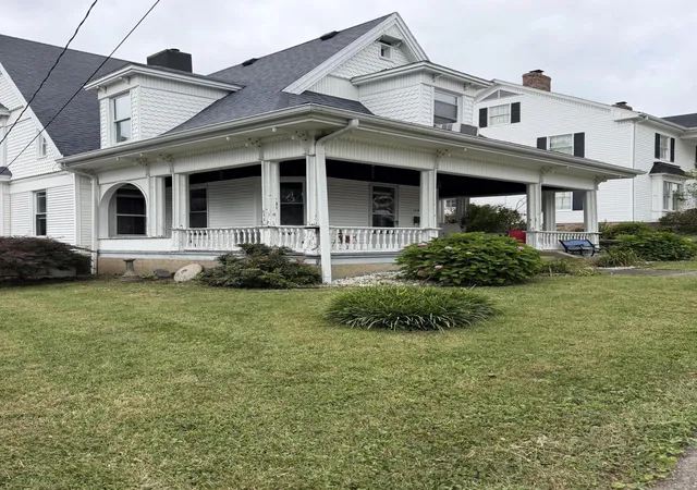 Photo 3 of Single family home for sale at 119 Pumphrey Ave, Flemingsburg, KY 41041 | MLS# 26003270 | Listing updated on 2026-08-03