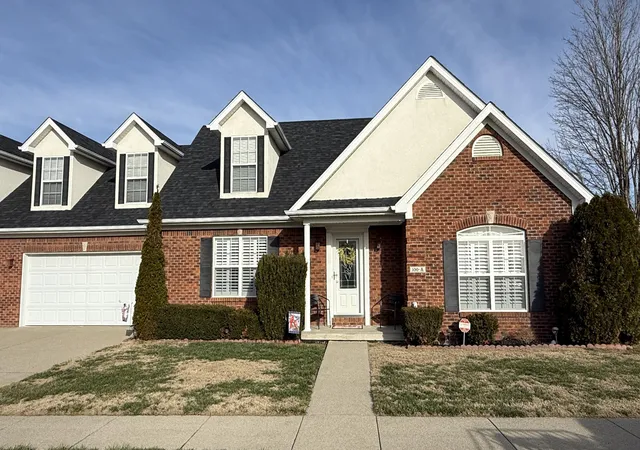 Homes for sale in Richmond, KY | 100 South Ct #A, Richmond, KY 40475 | MLS# 26003078