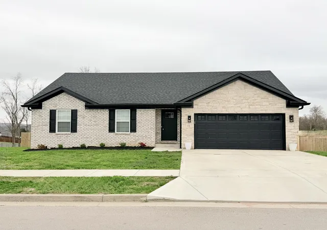 Photo 1 of Single family home for sale at 116 Patriot Trl, Berea, KY 40403 | MLS# 26003066 | Listing updated on 2026-04-10