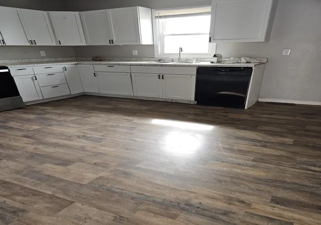 Photo 3 of Single family home for sale at 1177 Jones Trl, Lexington, KY 40517 | MLS# 26003470 | Listing updated on 2026-02-25