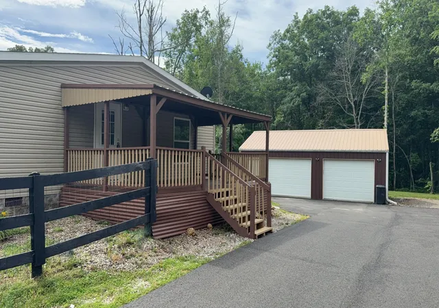 Homes for sale in Stanford, KY | 359 Pin Oak Hill Rd, Stanford, KY 40484 | MLS# 26003183