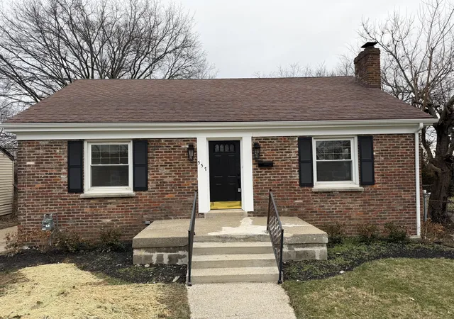 Photo 1 of Single family home for sale at 557 Haskins Dr, Lexington, KY 40508 | MLS# 26003199 | Listing updated on 2026-02-22