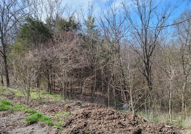 Photo 3 of Land for sale at 0 Union Ridge Rd, Frankfort, KY 40601 | MLS# 26003255 | Listing updated on 2026-09-14