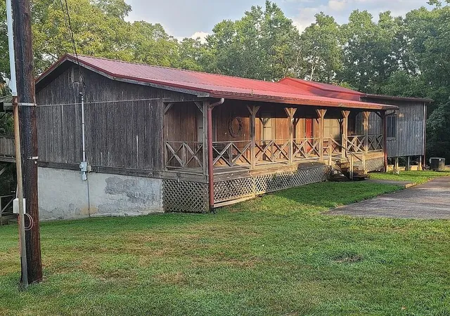2nd image of 275 Beams Rd, Harrodsburg, KY 40330 | MLS# 26006374