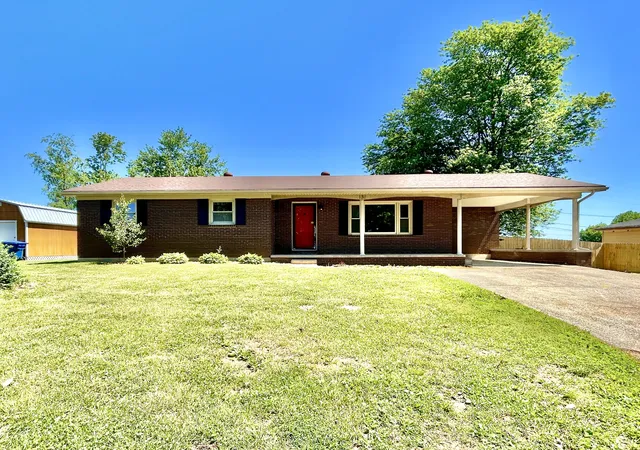 Photo 1 of Single family home for sale at 138 Country Hl Dr, Somerset, KY 42503 | MLS# 26003375 | Listing updated on 2026-06-02