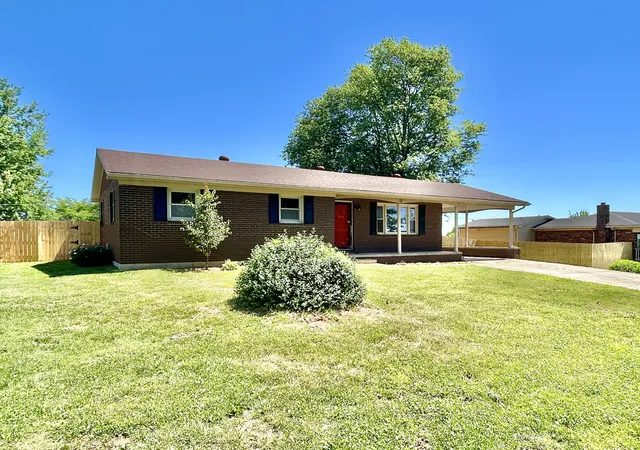 Photo 3 of Single family home for sale at 138 Country Hl Dr, Somerset, KY 42503 | MLS# 26003375 | Listing updated on 2026-06-02