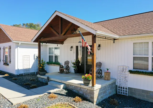 Photo 2 of Single family home for sale at 79 Old Salem Rd, London, KY 40741 | MLS# 26003522 | Listing updated on 2026-04-09
