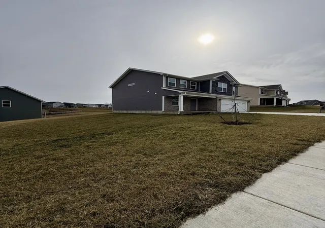Photo 2 of Single family home for sale at 8001 Driftwood Lp, Richmond, KY 40475 | MLS# 26003382 | Listing updated on 2026-04-20