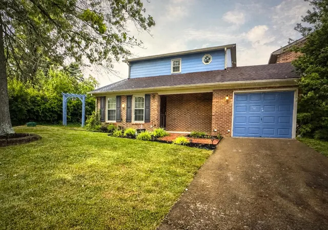Photo 2 of Single family home for sale at 3853 Lee Adams Ln, Lexington, KY 40514 | MLS# 26003493 | Listing updated on 2026-03-08