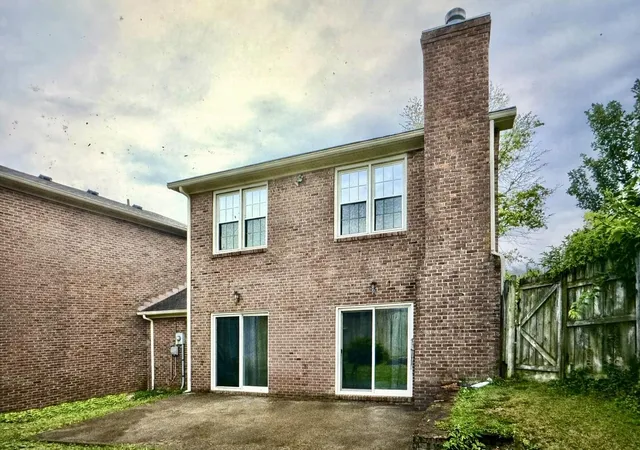 Photo 3 of Single family home for sale at 3853 Lee Adams Ln, Lexington, KY 40514 | MLS# 26003493 | Listing updated on 2026-03-08