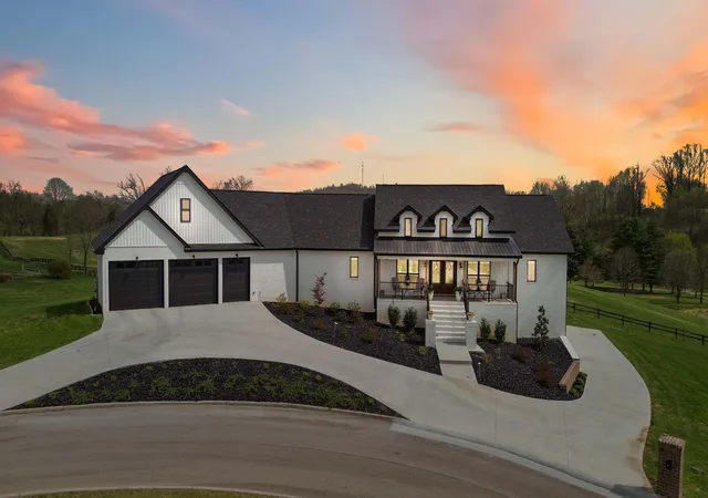 Photo 1 of Single family home for sale at 297 W Saddlebrook Dr, Somerset, KY 42503 | MLS# 26008014 | Listing updated on 2026-04-28