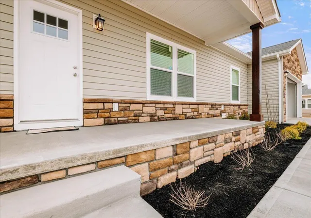 Photo 3 of Single family home for sale at 831 Sam Black Rd, London, KY 40741 | MLS# 26003687 | Listing updated on 2026-08-23