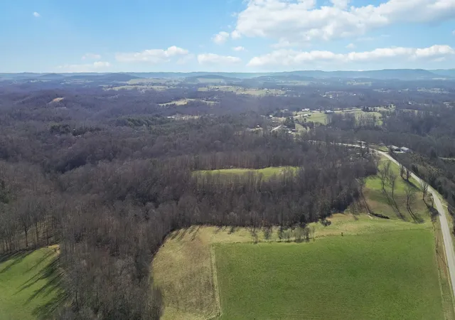 11th image of 1012 Ky 674 #2, Monticello, KY 42633 | MLS# 26003735
