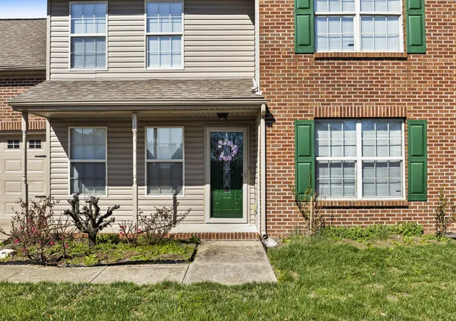 1st image of 505 Southbrook Dr, Nicholasville, KY 40356 | MLS# 26004205