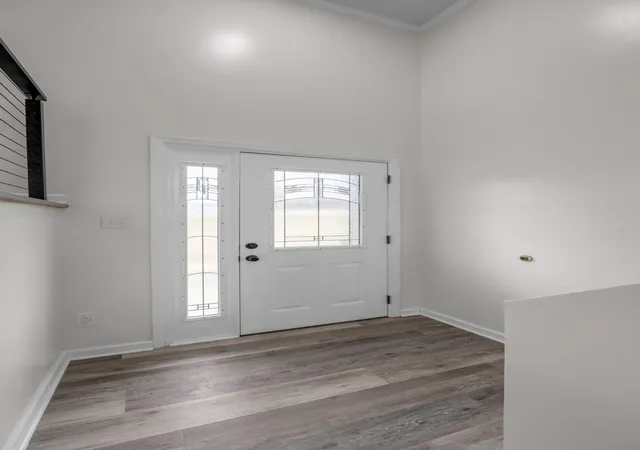 Photo 3 of Single family home for sale at 1521 Pine Meadow Ct, Lexington, KY 40504 | MLS# 26004358 | Listing updated on 2026-04-12