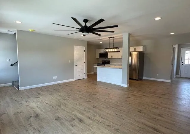 Photo 2 of Single family home for sale at 11 Midland Meadows Dr, Somerset, KY 42503 | MLS# 26004458 | Listing updated on 2026-07-22