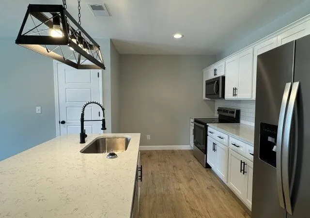 Photo 3 of Single family home for sale at 11 Midland Meadows Dr, Somerset, KY 42503 | MLS# 26004458 | Listing updated on 2026-07-22