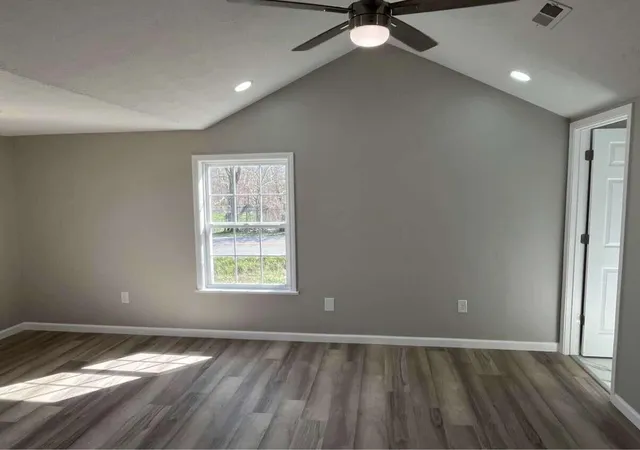 Photo 4 of Single family home for sale at 15 Brown Colyer Rd, Eubank, KY 42567 | MLS# 26004279 | Listing updated on 2026-08-18