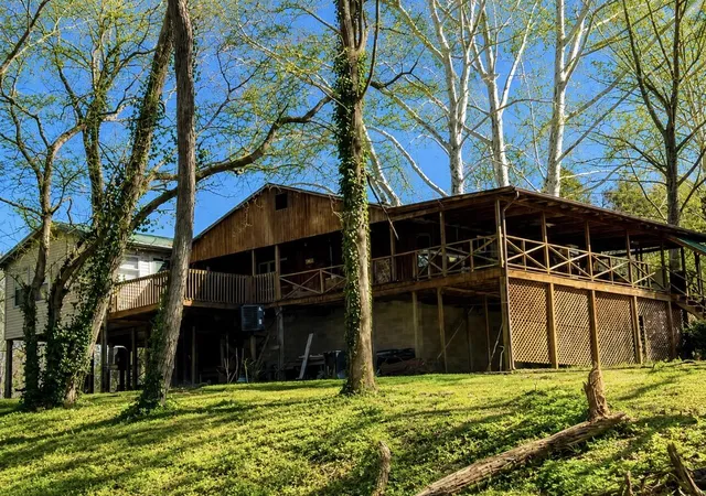 Photo 2 of Single family home for sale at 240 Athens Boonesboro Rd, Winchester, KY 40391 | MLS# 26004512 | Listing updated on 2026-07-29