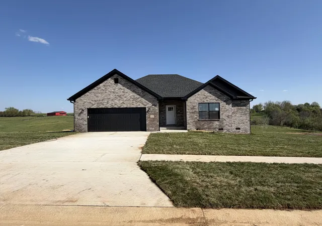 Homes for sale in Richmond, KY | 213 Carhartt Dr, Richmond, KY 40475 | MLS# 26004535