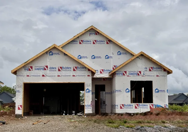 Photo 2 of Single family home for sale at 105 Hidden Treasure Dr, Georgetown, KY 40324 | MLS# 26004690 | Listing updated on 2026-08-28