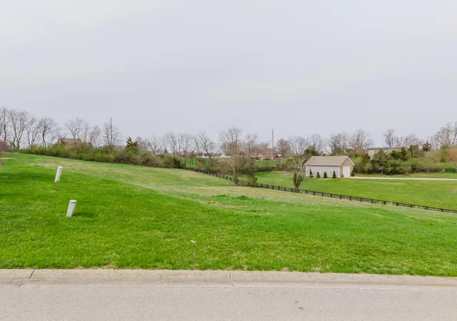 Homes for sale in Richmond, KY | 112 Plantation Dr, Richmond, KY 40475 | MLS# 26005062