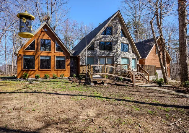 Homes for sale in Berea, KY | 111 Horse Cove Rd, Berea, KY 40403 | MLS# 26004902