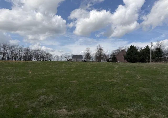 Photo 1 of Land for sale at 3811 Combs Fry Rd, Winchester, KY 40391 | MLS# 26004722 | Listing updated on 2026-03-11