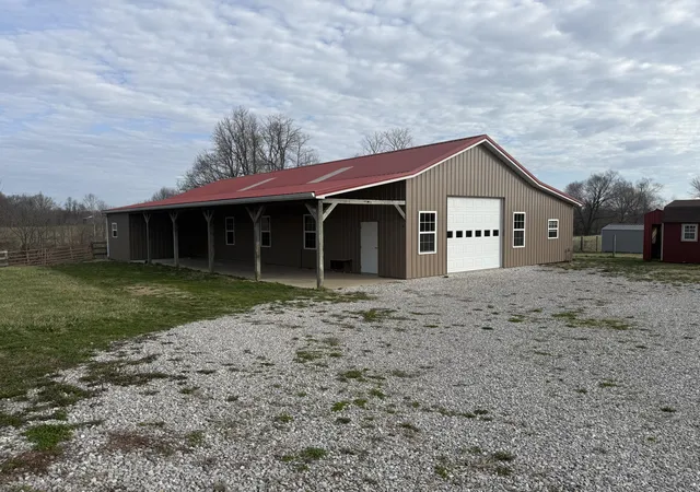 4th image of 402 Allen Rd, Waynesburg, KY 40489 | MLS# 26004791