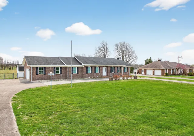Homes for sale in Lancaster, KY | 316 Sugar Creek Rd, Lancaster, KY 40444 | MLS# 26004699