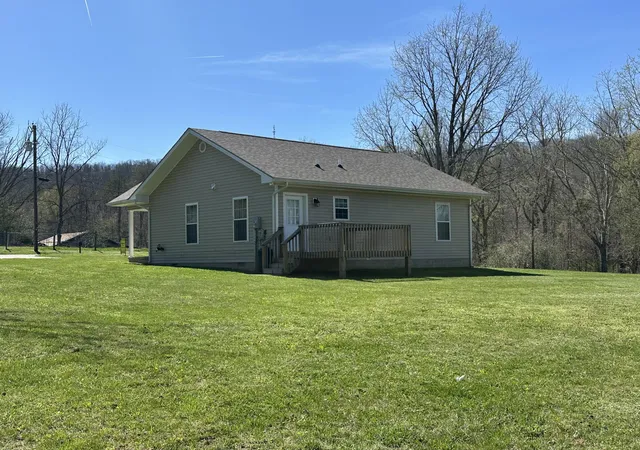 Homes for sale in Monticello, KY | 372 Rolling Acres Dr, Monticello, KY 42633 | MLS# 26004827