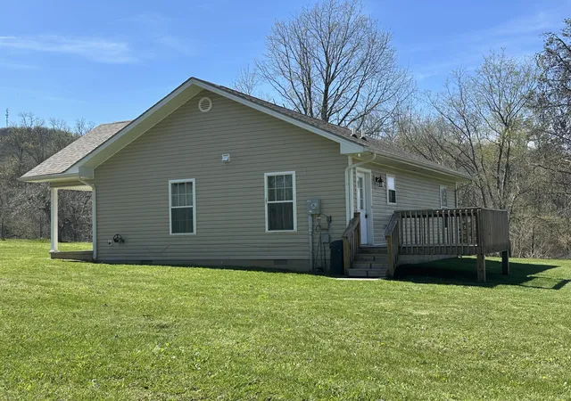 Homes for sale in Monticello, KY | 372 Rolling Acres Dr, Monticello, KY 42633 | MLS# 26004827