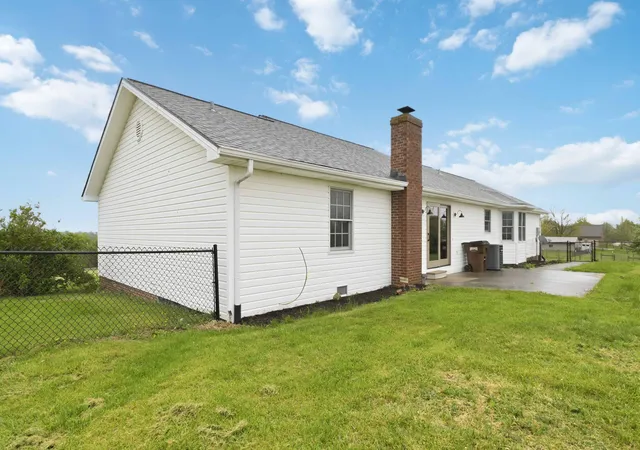 Homes for sale in Danville, KY | 41 Tuggle Rd, Danville, KY 40422 | MLS# 26008056