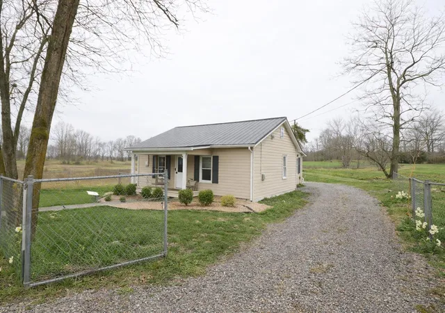 Homes for sale in Nicholasville, KY | 1278 Elm Fork Rd, Nicholasville, KY 40356 | MLS# 26005139
