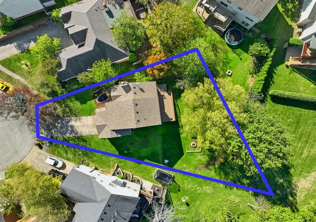 Photo 2 of Sale Pending at 4505 Pentlalla Point, Lexington, KY 40515 | MLS# 26005228 | Listing updated on 2026-03-19