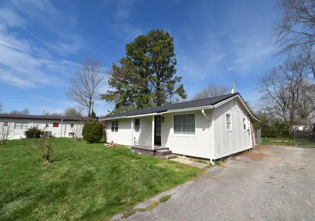 Homes for sale in Stanford, KY | 231 Scott Ln, Stanford, KY 40484 | MLS# 26005496