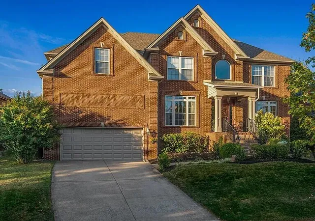 Photo 1 of Single family home for sale at 3272 Malone Dr, Lexington, KY 40513 | MLS# 26005510 | Listing updated on 2026-04-13