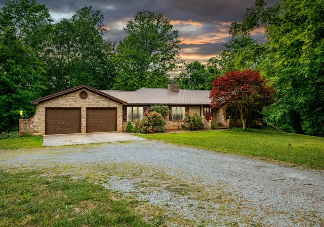 Homes for sale in Monticello, KY | 815 Jr Phipps Rd, Monticello, KY 42633 | MLS# 26005589