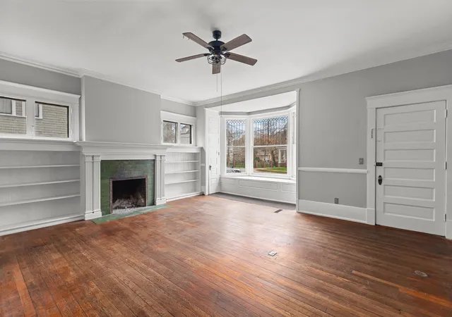 Homes for sale in Frankfort, KY | 514 Wapping St, Frankfort, KY 40601 | MLS# 26005492
