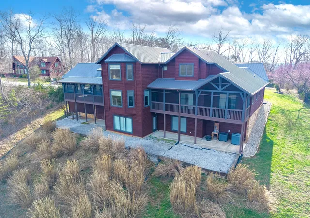 Photo 4 of Sale Pending at 1166 Sandstone Point Trl, Monticello, KY 42633 | MLS# 26006647 | Listing updated on 2026-10-02