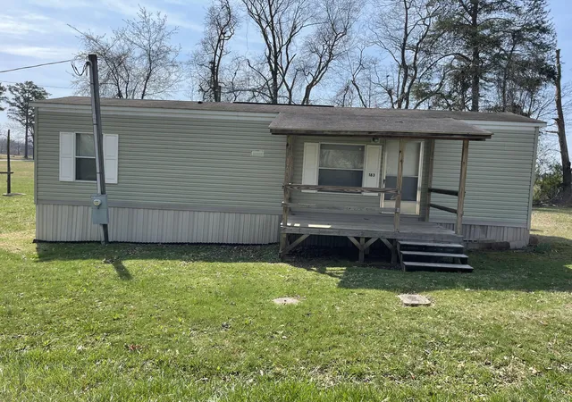 Homes for sale in Burnside, KY | 183 Circle Ln, Burnside, KY 42519 | MLS# 26005625