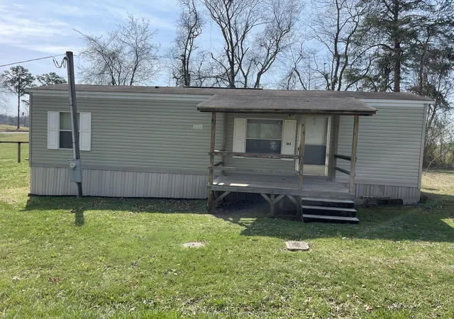 Homes for sale in Burnside, KY | 183 Circle Ln, Burnside, KY 42519 | MLS# 26005625