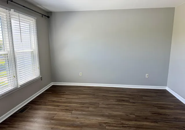 Photo 3 of Single family home for sale at 1101 Ridgeland Ct, Lexington, KY 40515 | MLS# 26005480 | Listing updated on 2026-06-01